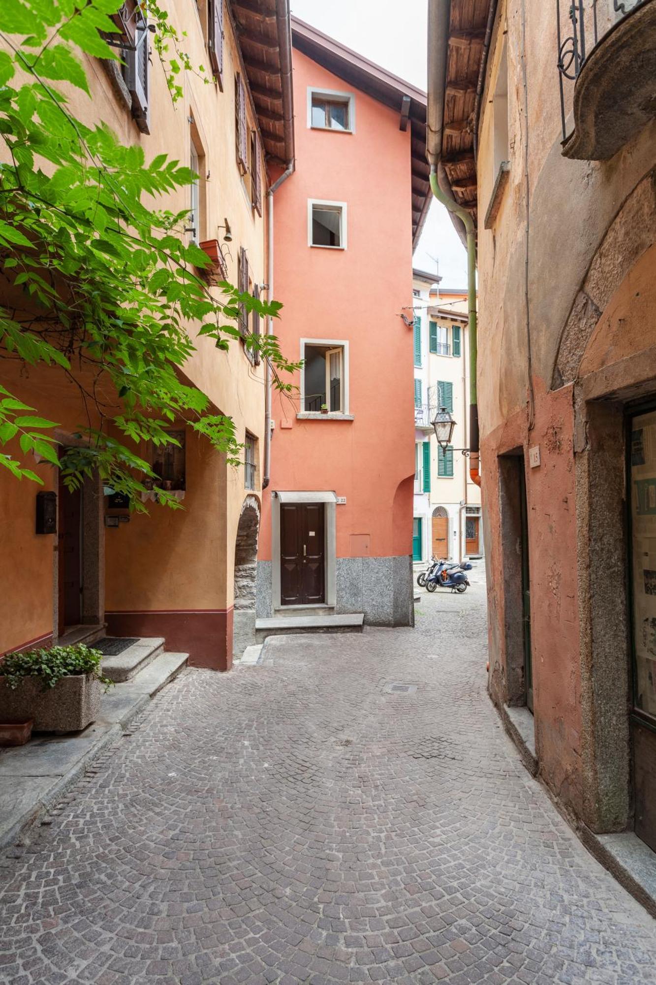 Una Finestra Sul Lago Argegno Exterior photo